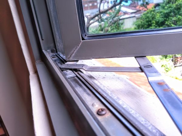 Cost of Hinged Window Replacement in Yuba City